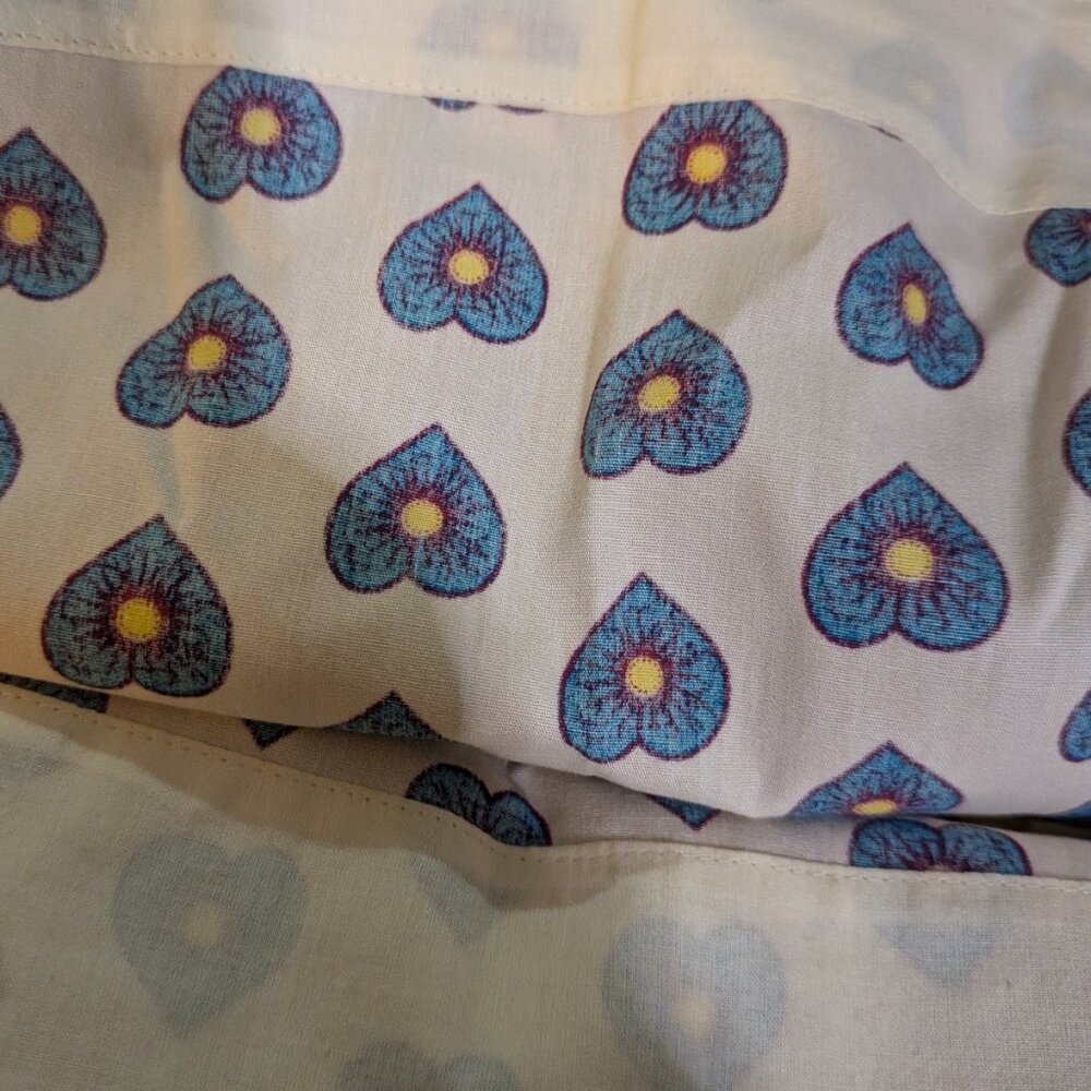 Marc by Marc Jacobs Women's Bisque Multi Blue Heart Print Sleeveless Top S - Picture 5 of 8